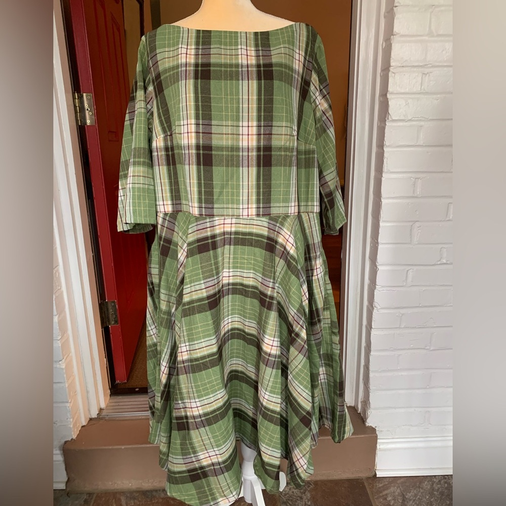Magnolia Place Retro Dress